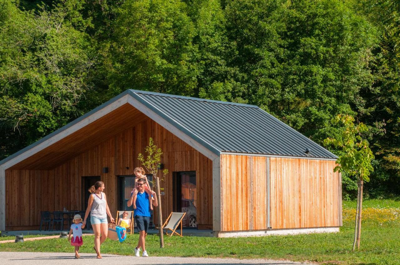Village De Vacances Les Lambrilles La Bastide-de-Sérou Екстериор снимка